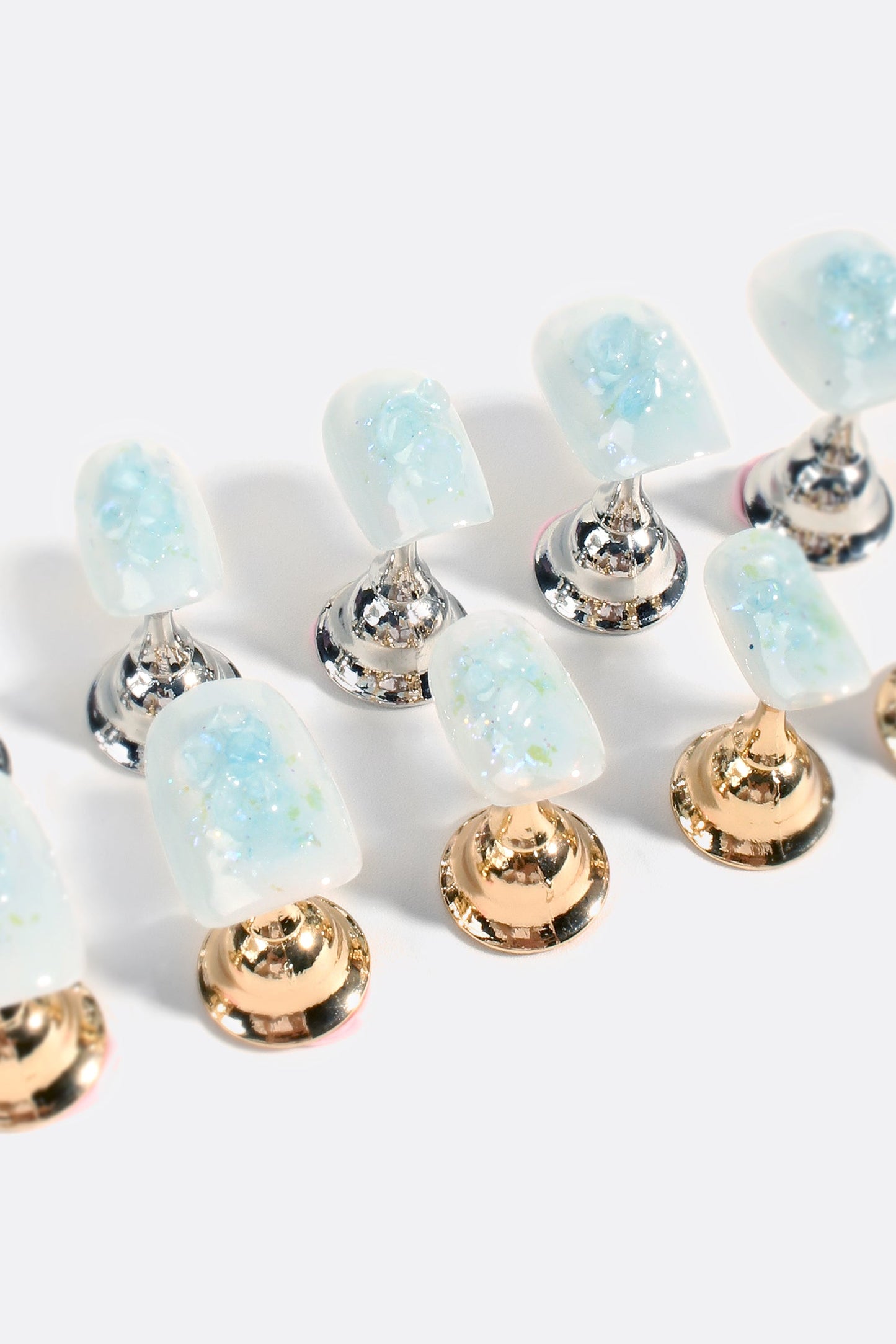 Glacial Gleam | Pro Handmade Gel Nails - Reskined- Best Price in United States