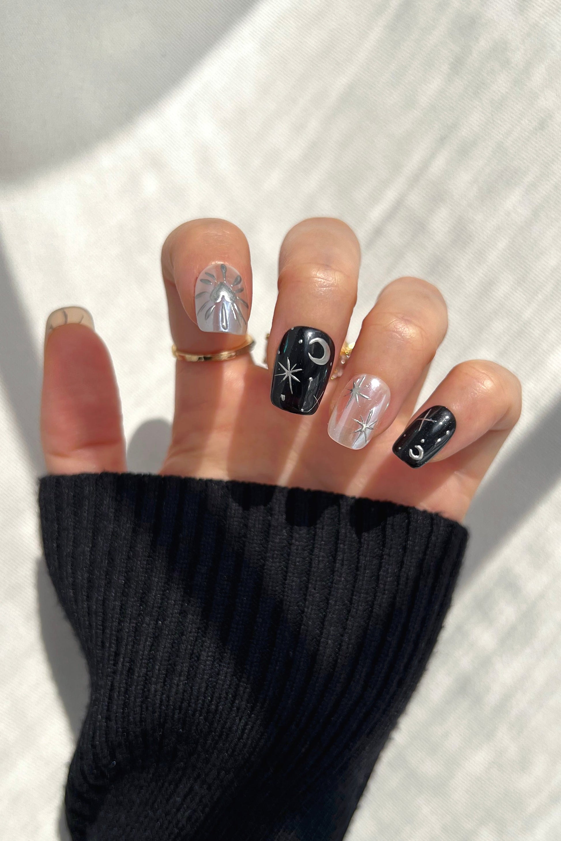 Monochrome Eclipse | Pro Handmade Gel Nails - Reskined- Best Price in United States