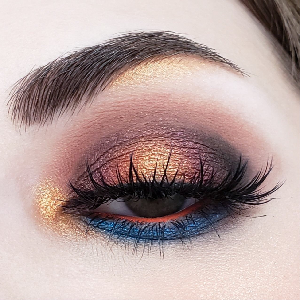 BOLD EYESHADOW PALETTE CP08 - Reskined- Best Price in United States