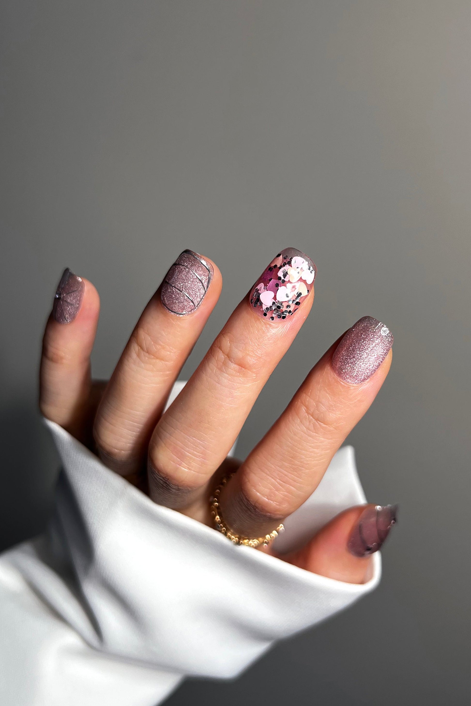 Shimmering Prosecco | Pro Handmade Gel Nails - Reskined- Best Price in United States